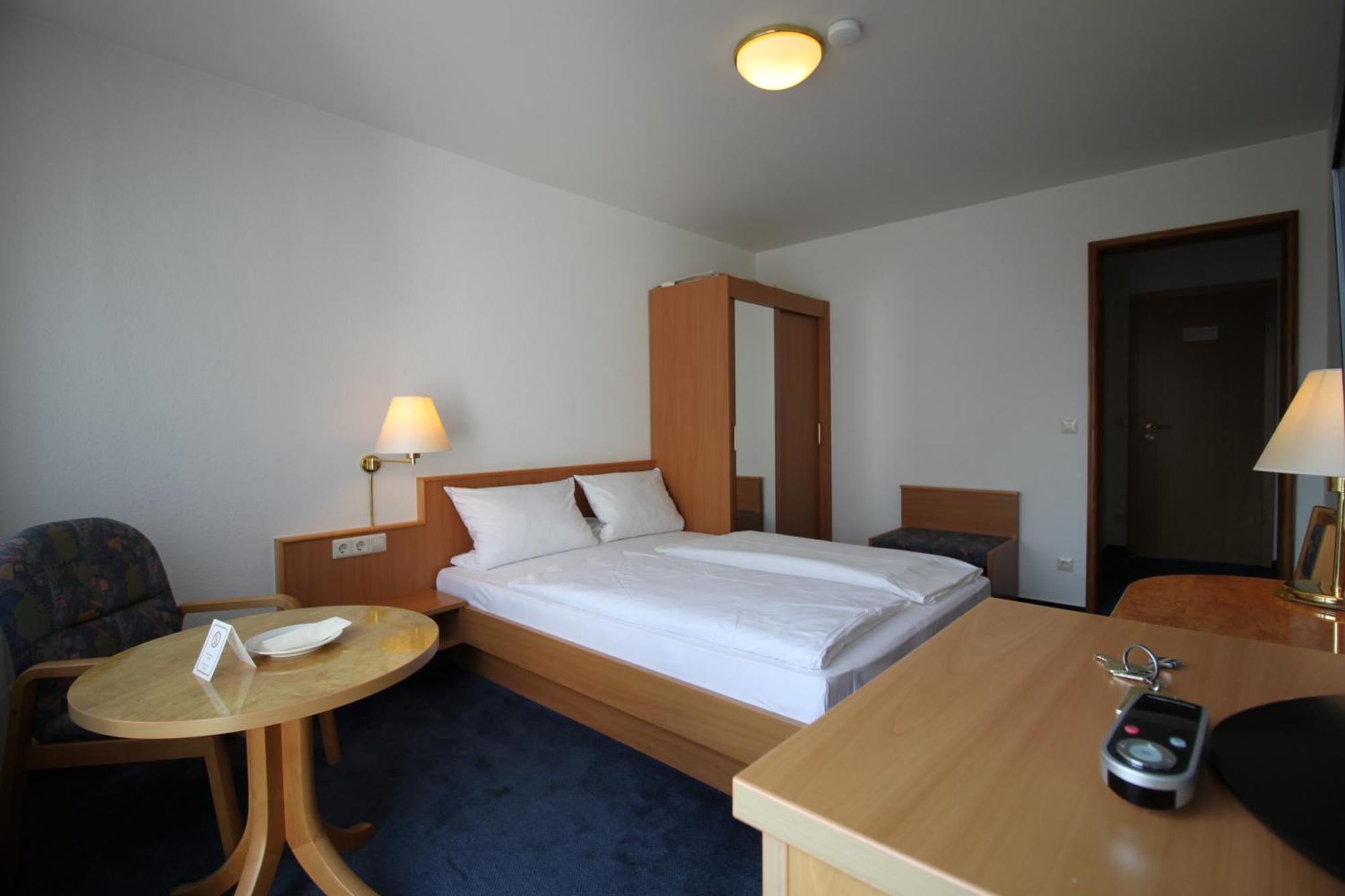 Hotel Garni Eden Меерсбург Экстерьер фото