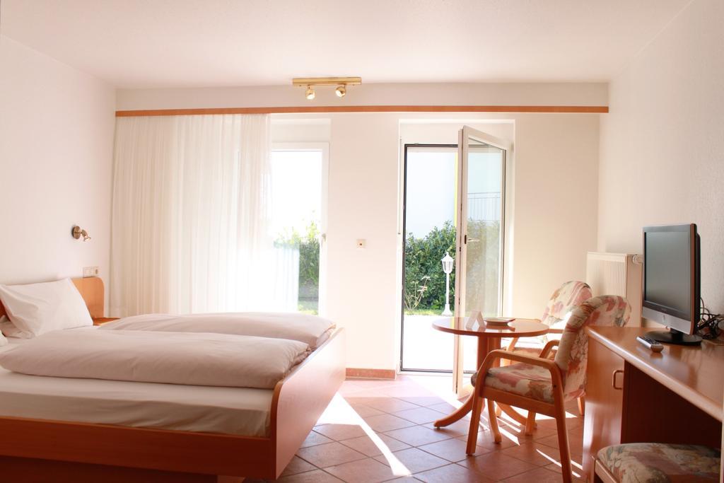 Hotel Garni Eden Меерсбург Экстерьер фото