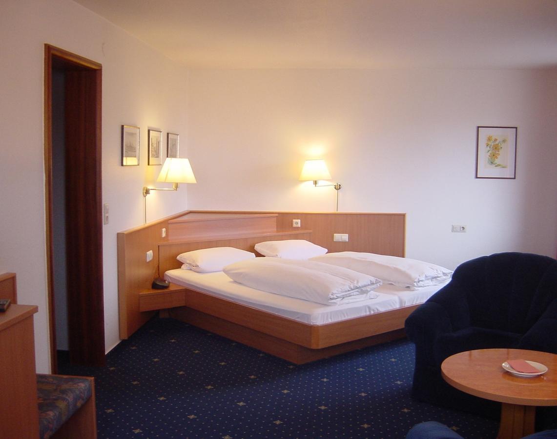 Hotel Garni Eden Меерсбург Экстерьер фото