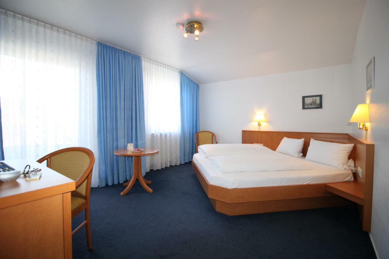Hotel Garni Eden Меерсбург Экстерьер фото