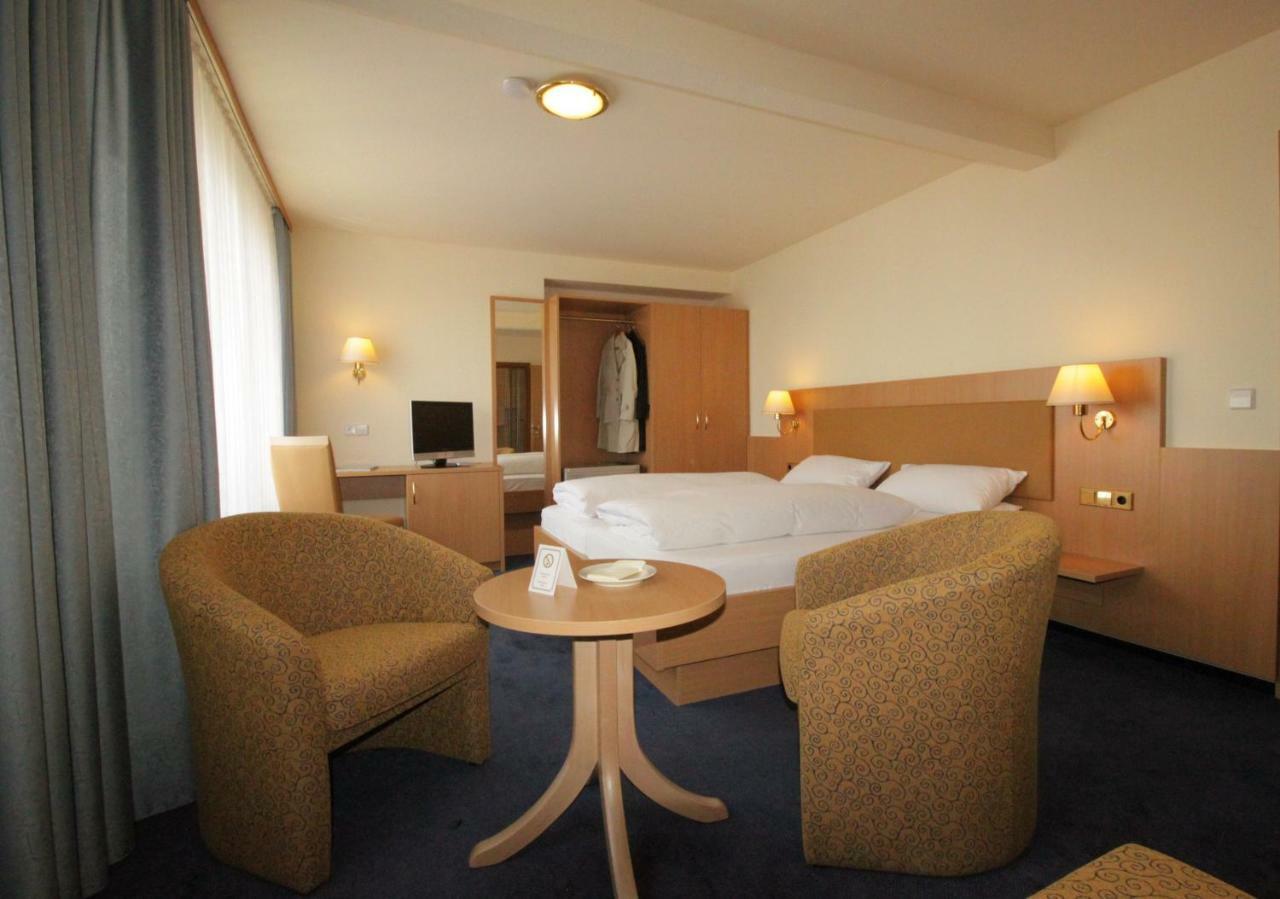 Hotel Garni Eden Меерсбург Экстерьер фото